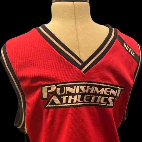 Ultimate fighter team Ortiz punishment size large - Picture 1 of 3